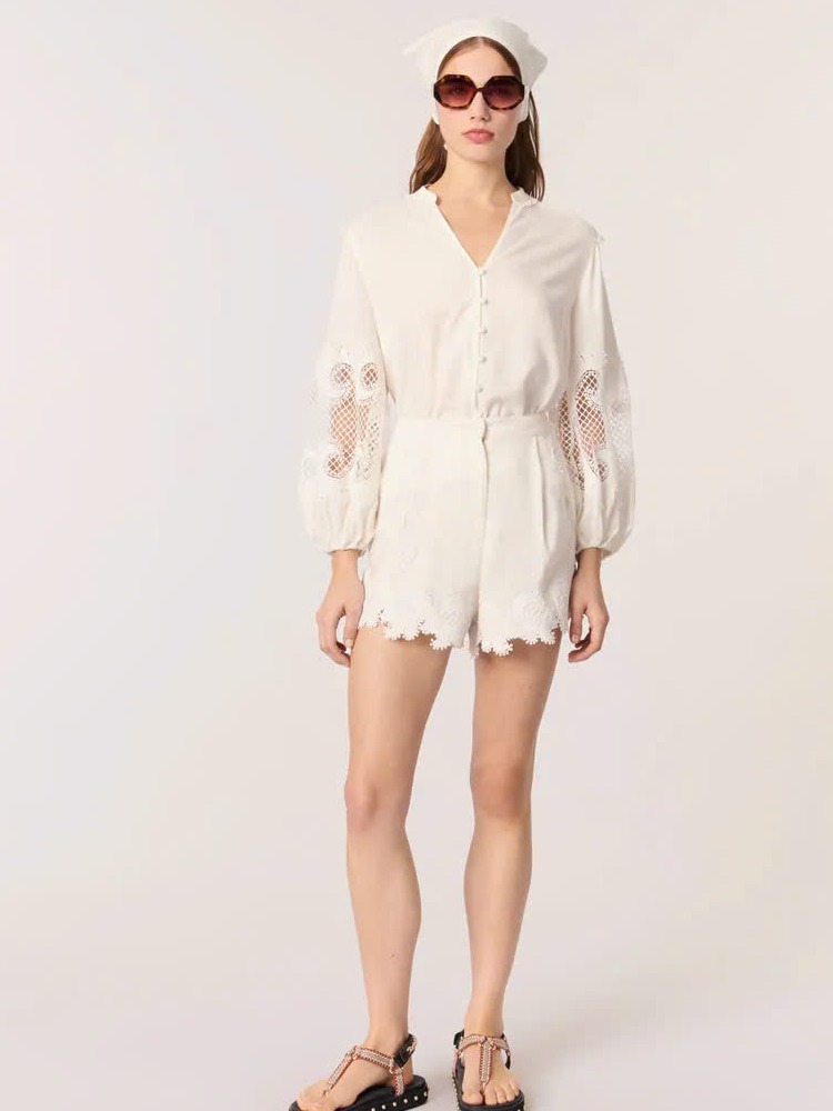 Quần short ren thêu viền sóng