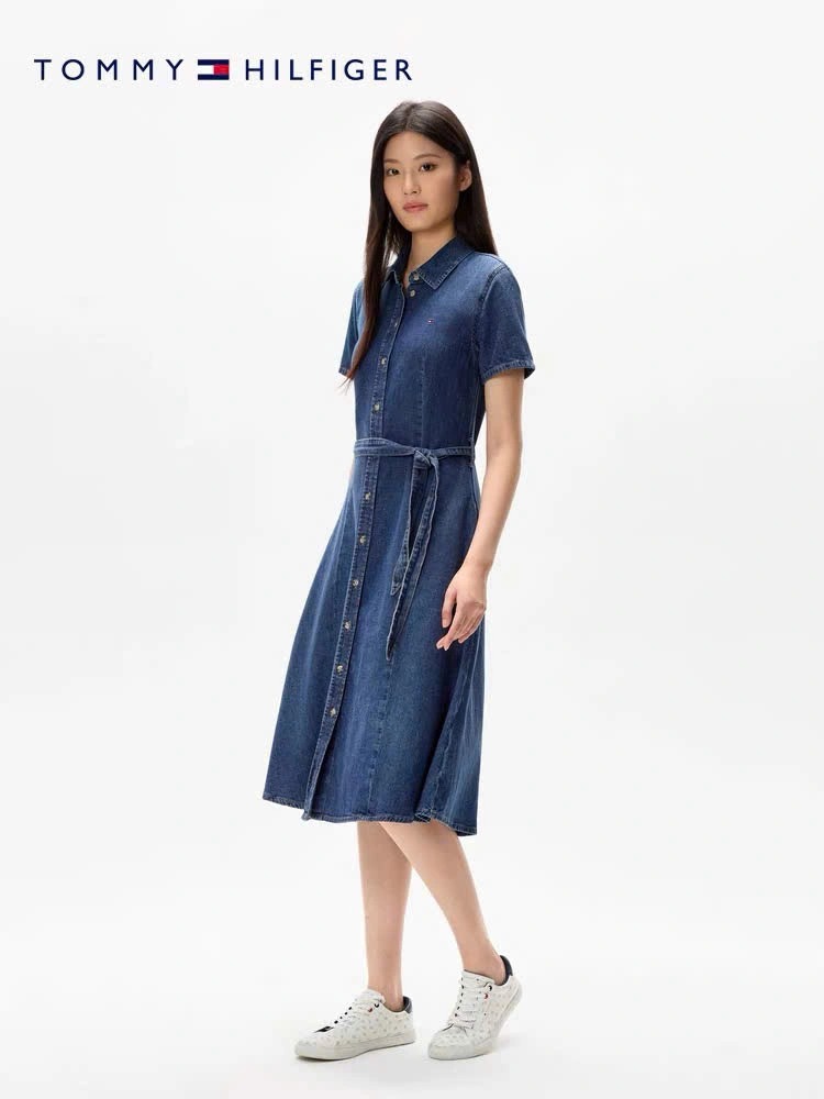 Váy denim Tommy cổ đức kèm belt