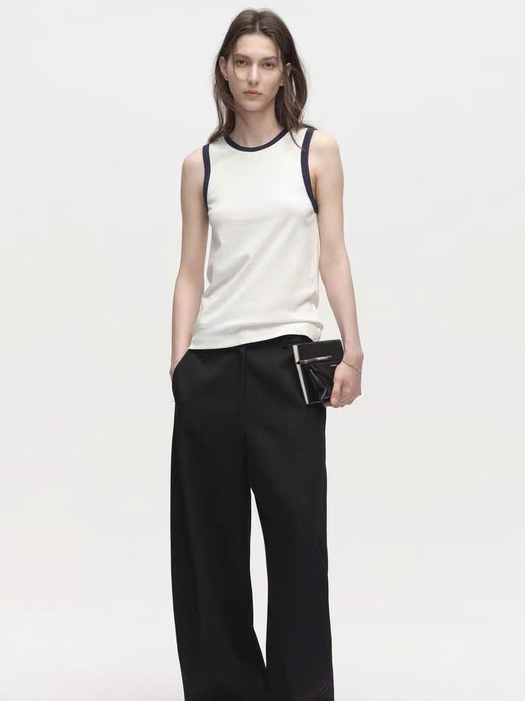 Top sát nách Massimo Dutti