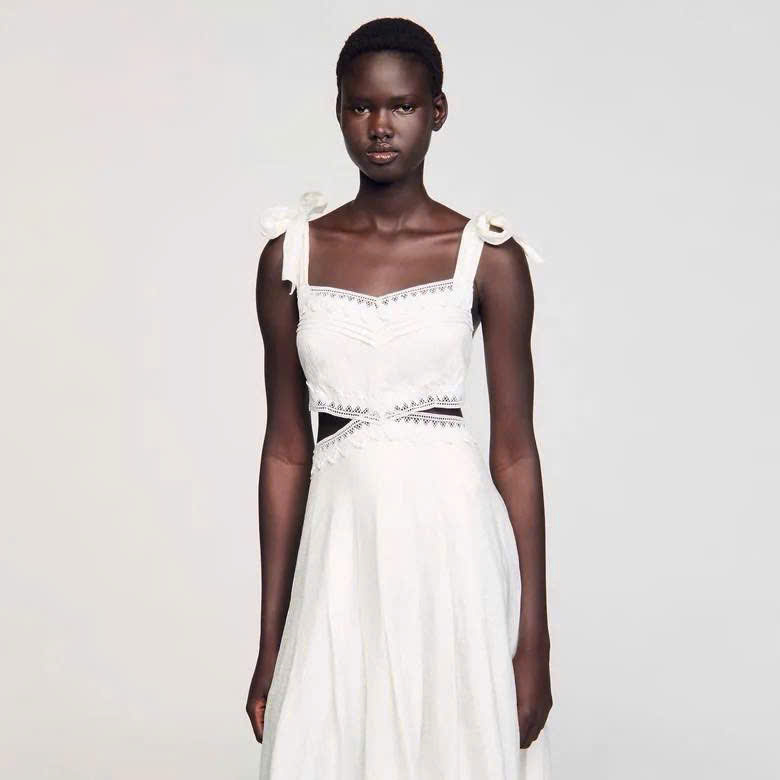 Maxi Sandro trắng ren 2 dây cut-out