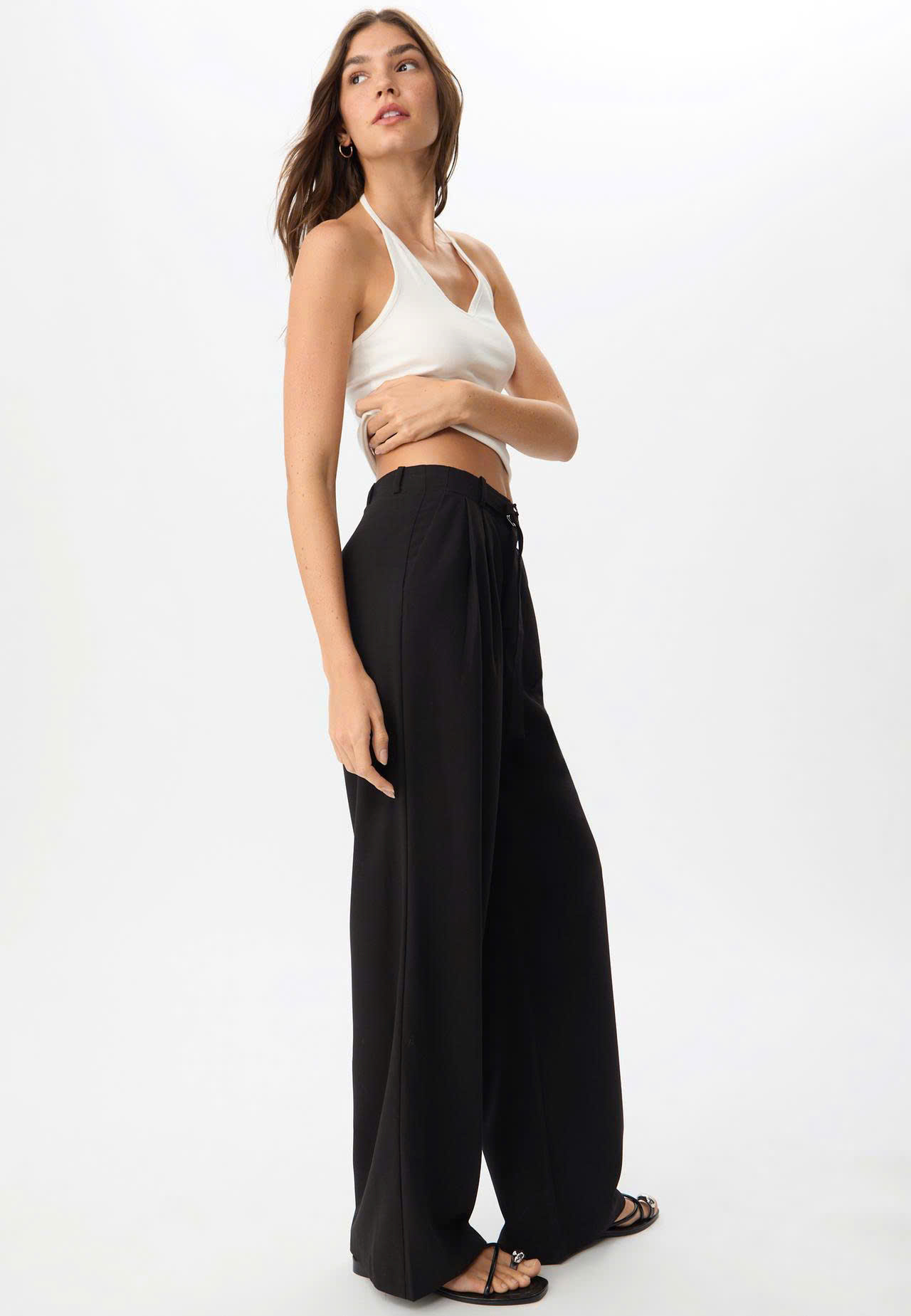 Quần suông Stradivarius lưng chun belt trước