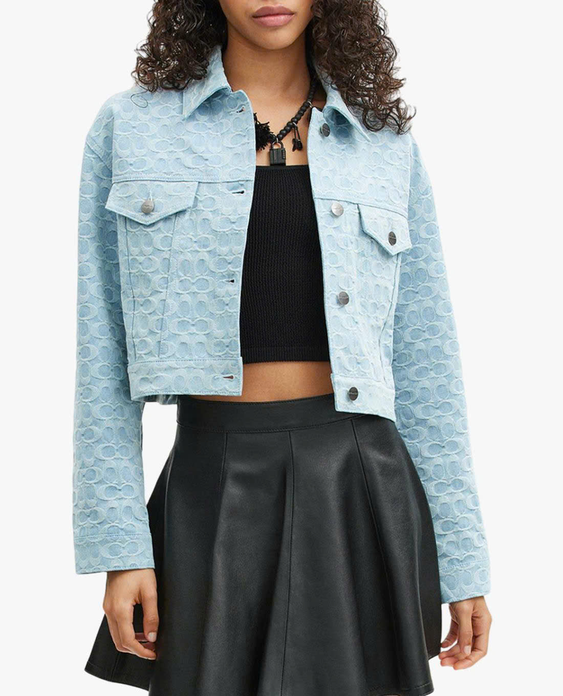 Jacket denim Coach cổ đức dáng ngắn