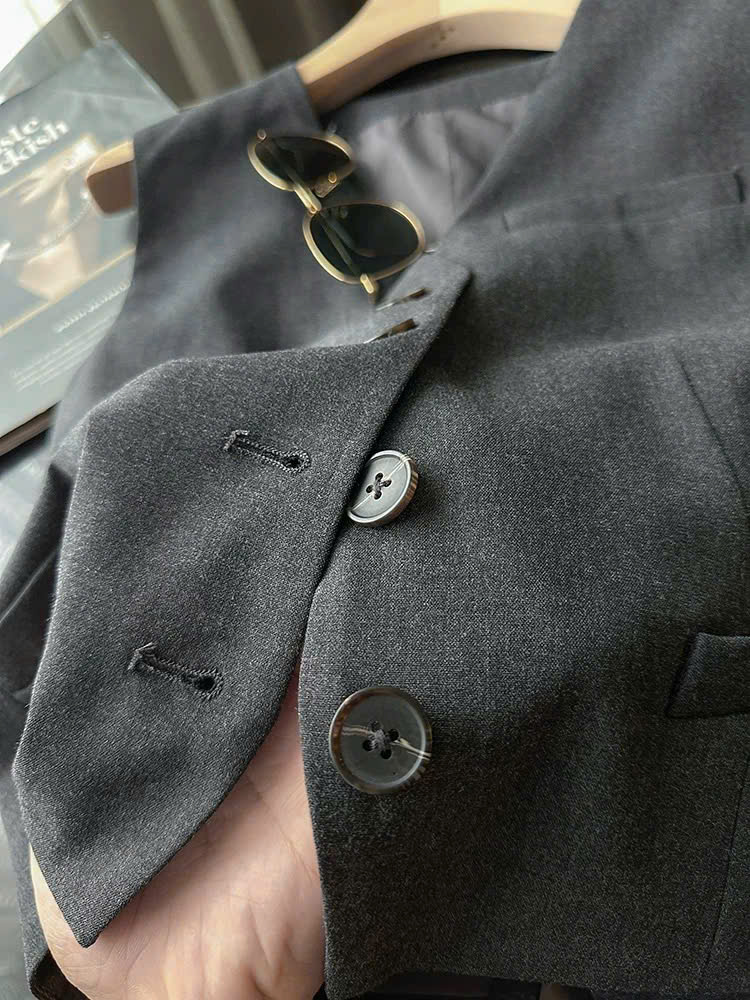 Gilet Theory màu ghi (set 3pcs tách set)