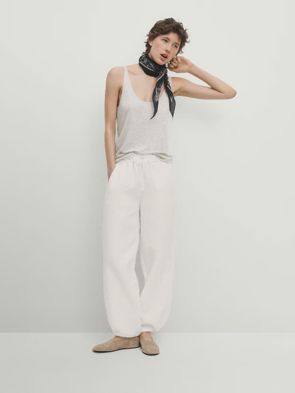 Quần suông Massimo Dutti trắng cạp chun