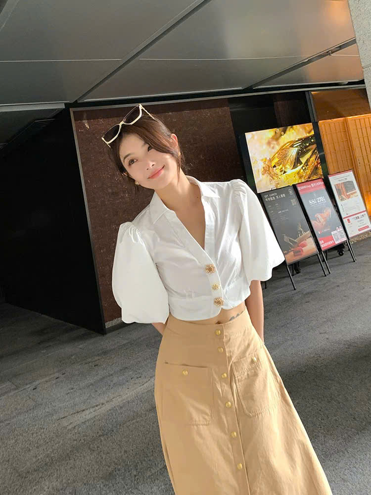 Áo Sel-Portrait tay bồng cổ V