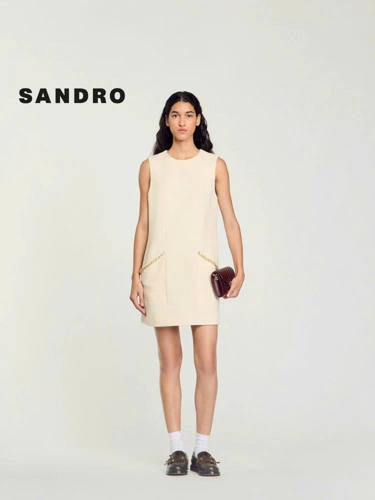 Váy Sandro dạ tweed sát nách 2  túi đính đá dáng A