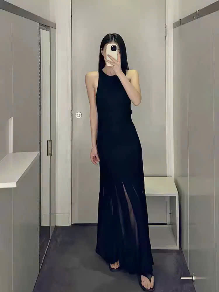 Váy cotton dệt kim COS đen đuôi cá sát nách