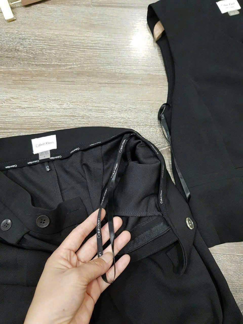 Set gile CK áo gile + chân váy midi dư xịn kèm belt da