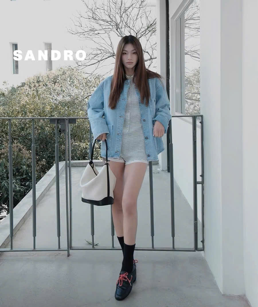 Jacket denim Sandro cổ da