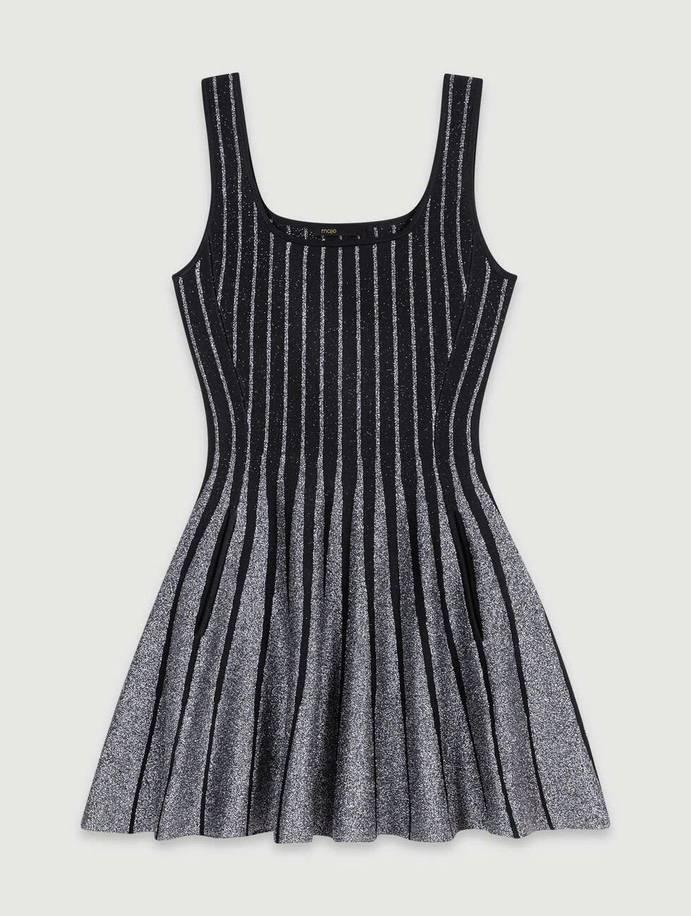 Váy dệt kim jacquard ngắn