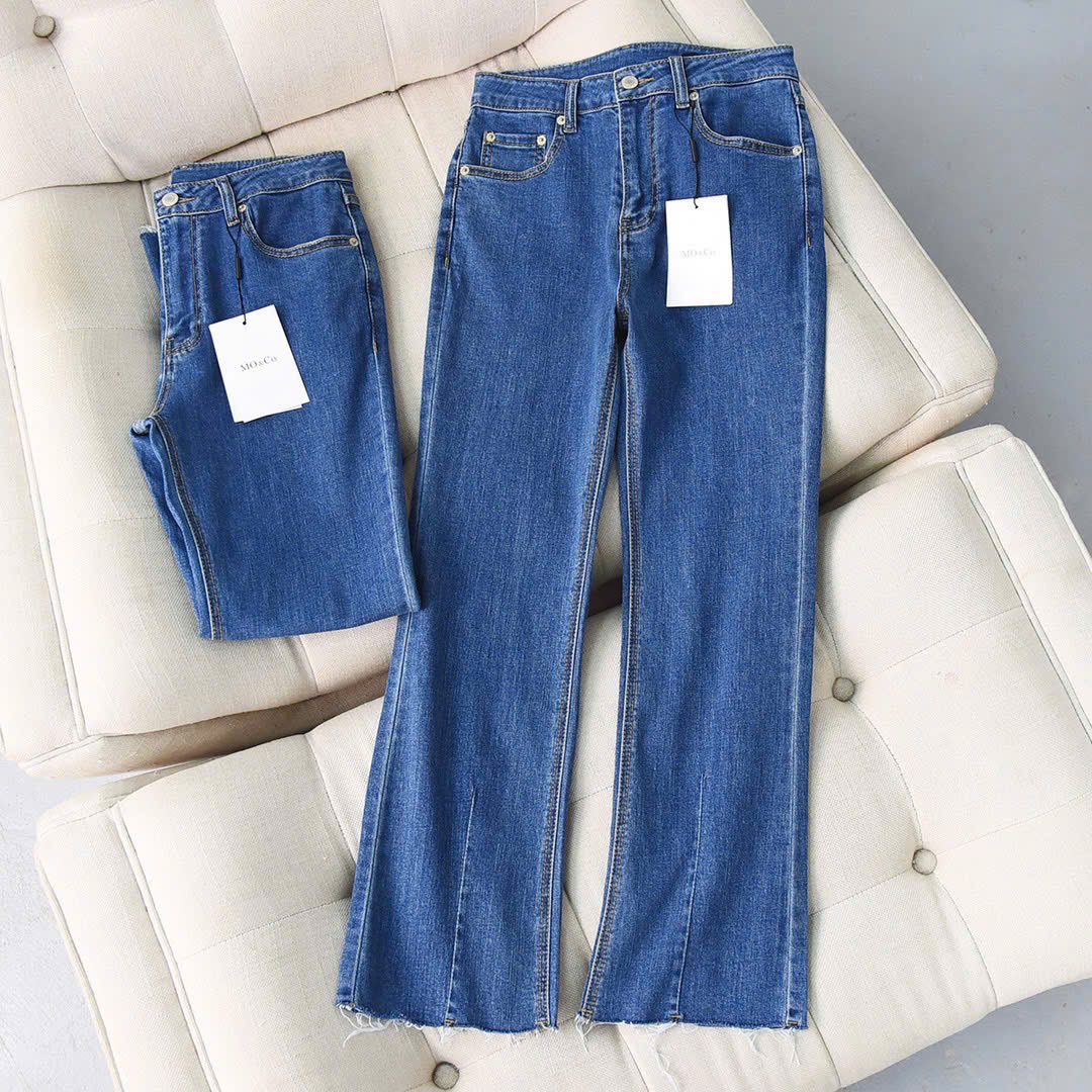 Quần jean MO&CO dư xịn vẩy nhẹ