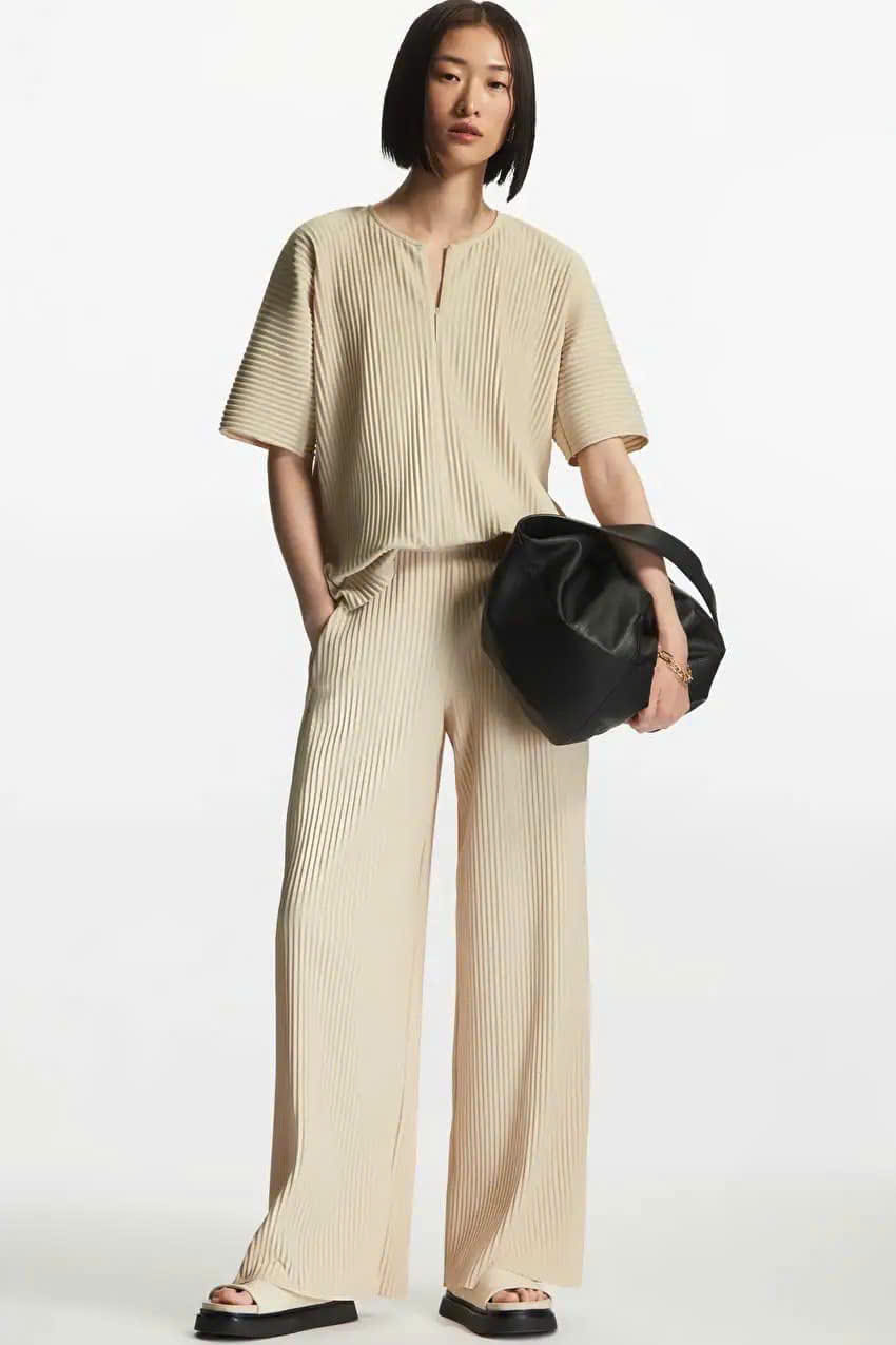 Quần COS suông xếp ly dập