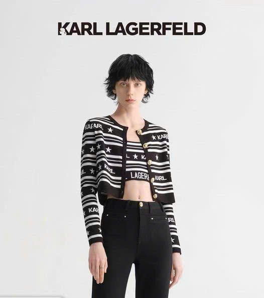 Croptop KARL dệt kim kẻ trắng đen