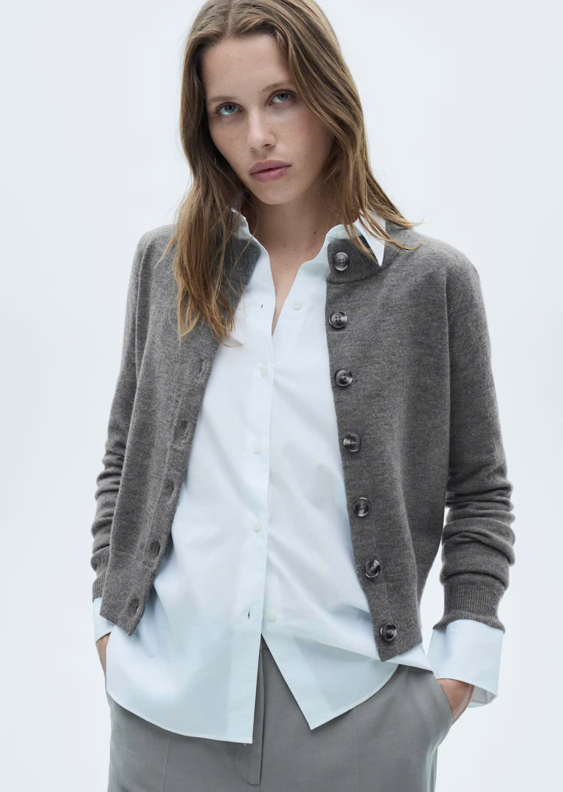 ÁO KHOÁC CARDIGAN CỔ TRÒN