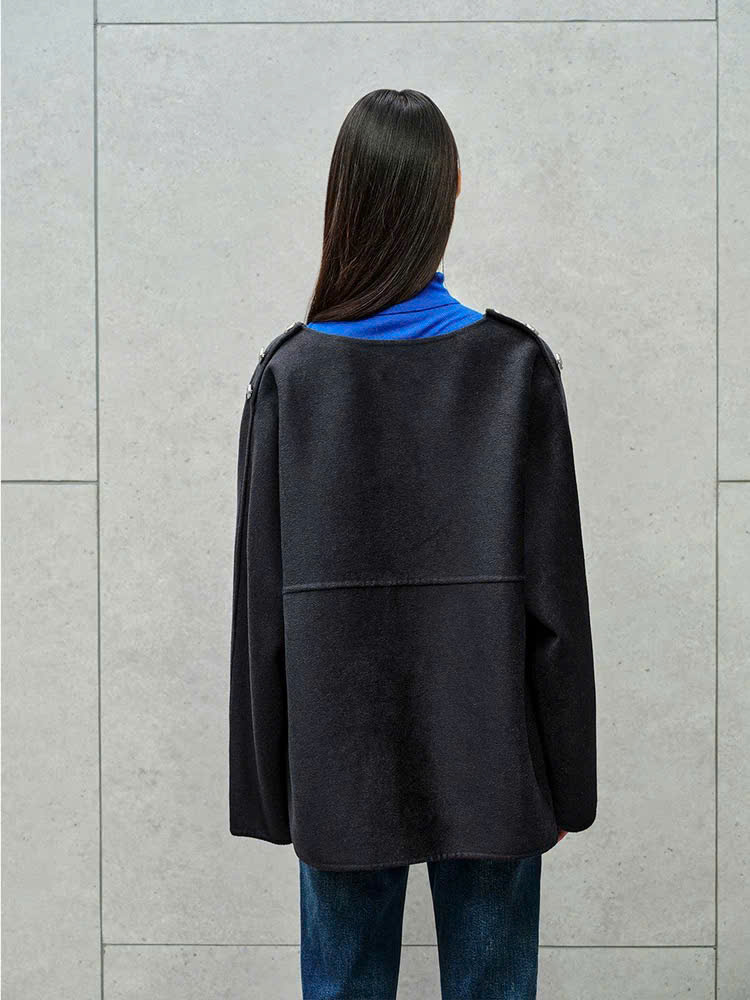 Coat dạ ép Massimo Dutti cổ V khuy vai