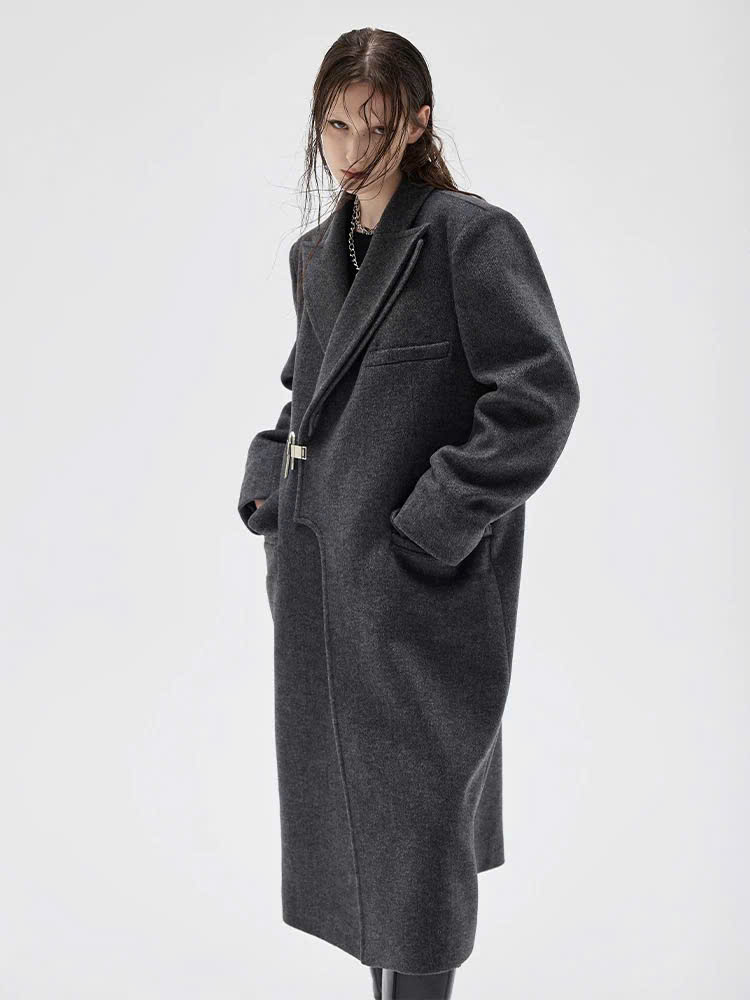 Coat dạ ép MaxMara khuy kim loại