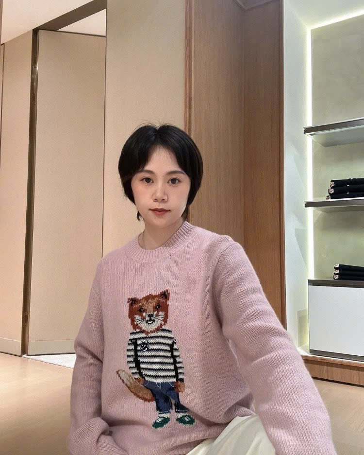 Áo len Maison Kitsune cổ tròn 3 màu