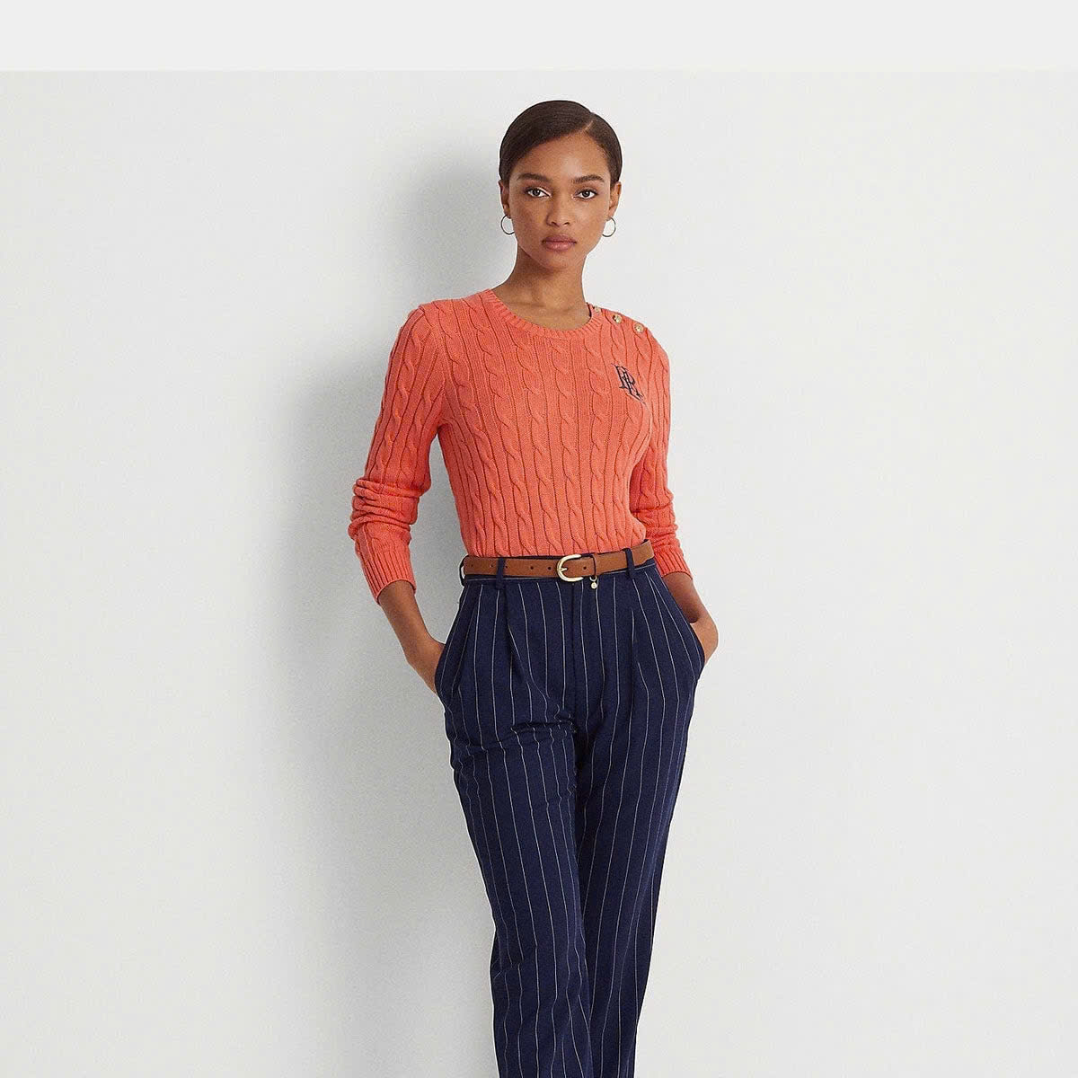 Áo len Polo vặn thừng to phối khuy vai