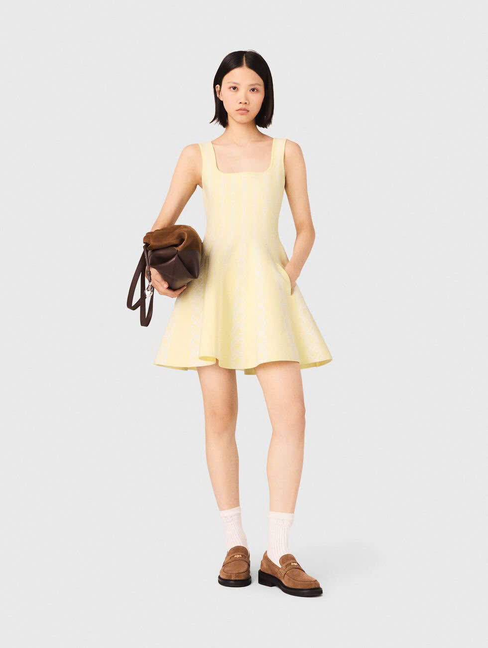 Váy ngắn dệt jacquard