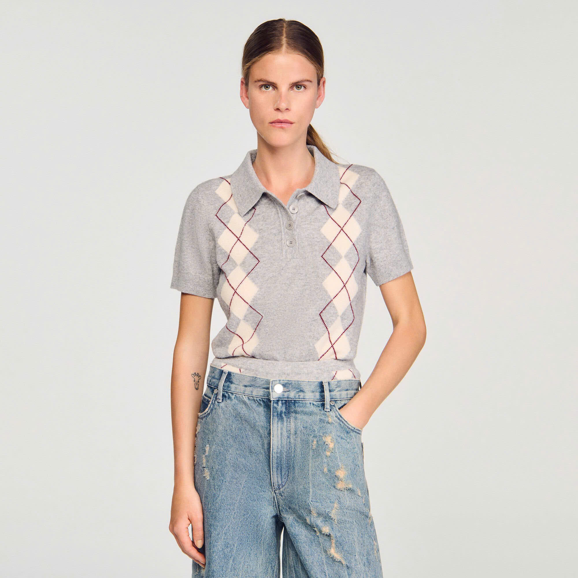 Áo len cổ lọ hoạ tiết argyle