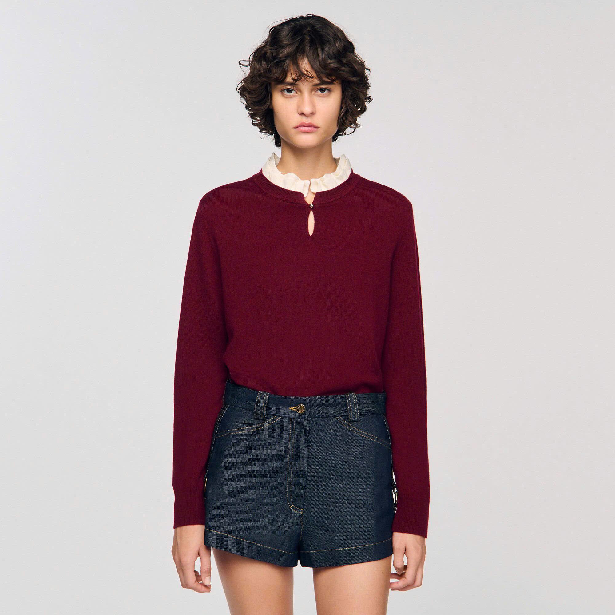 Áo len cổ bèo nhún