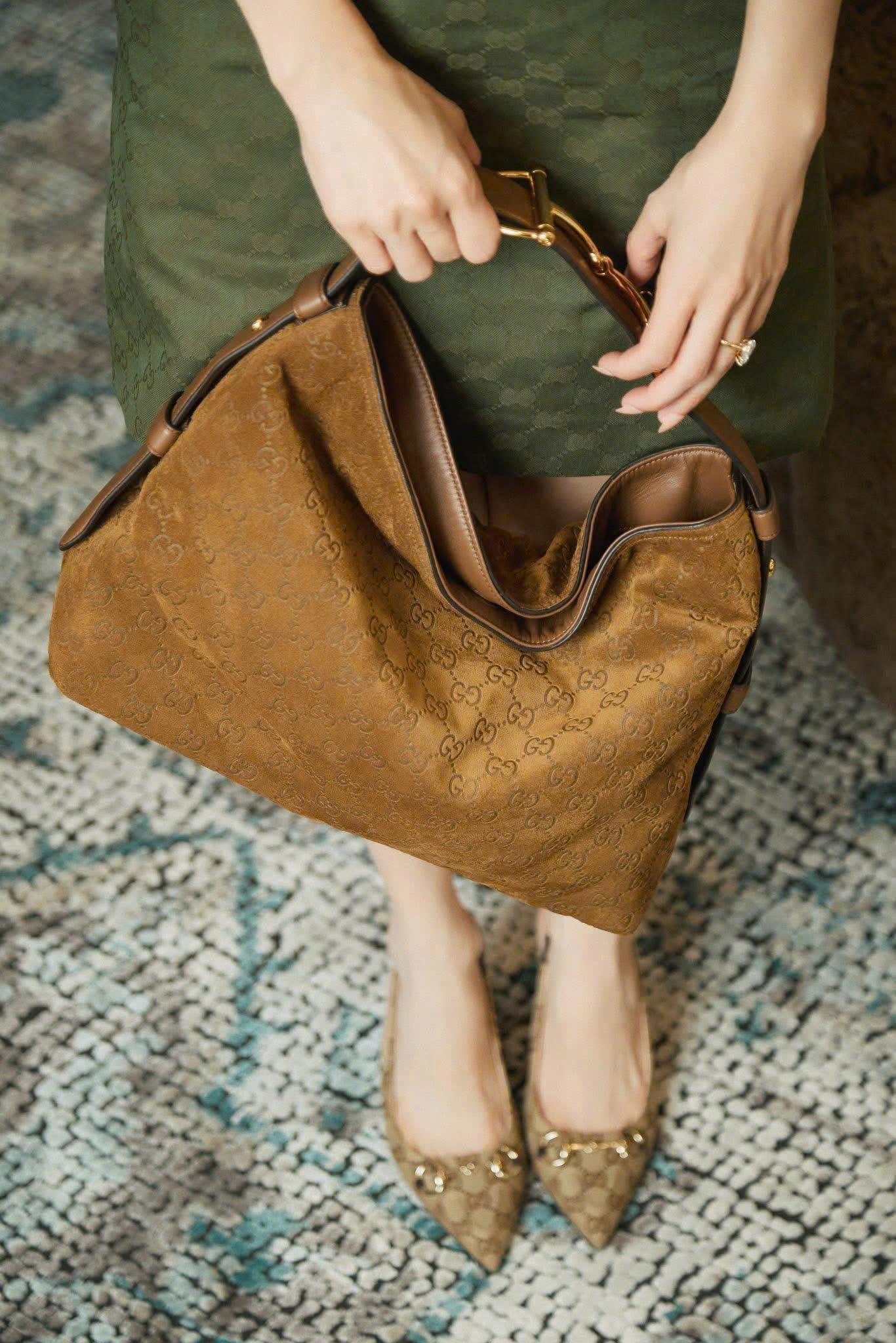 Túi Gucci Beatrix tote bag medium