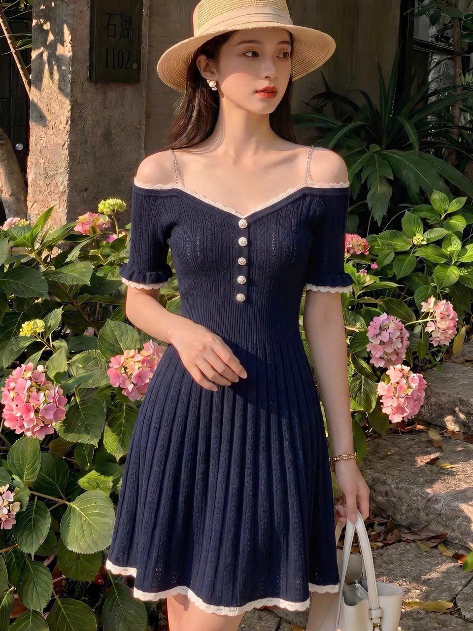 Váy trễ vai BEBE len dệt dáng xòe màu navy