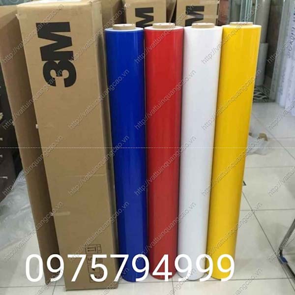 Nên dán xe máy Vision ở đâu?