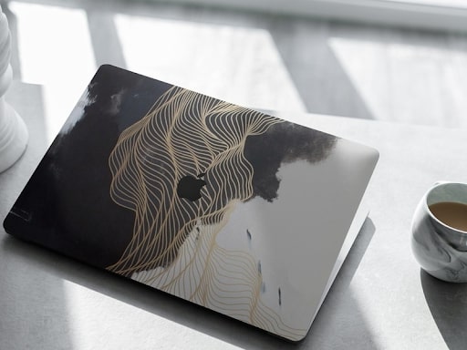 Thay đổi diện mạo laptop cùng decal dán