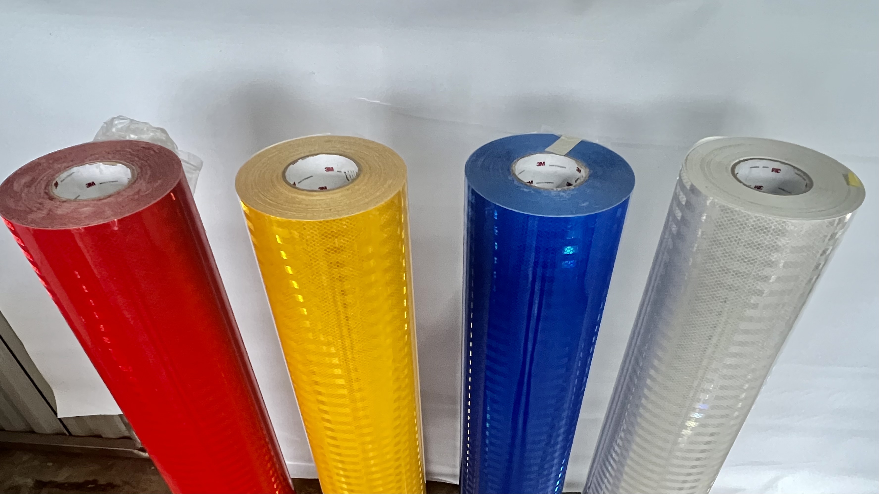 Decal phản quang 3M 3900 màu đỏ, vàng, xanh dương, trắng