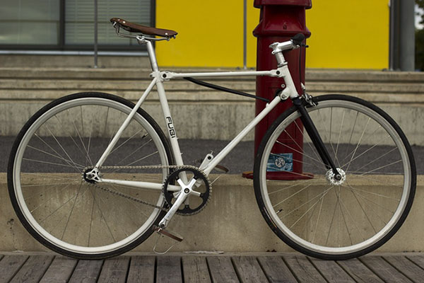 fubi-fixie-xe-dap-gap-nhanh-gap-doi-den-tu-finland