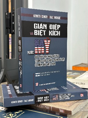 Gián điệp và biệt kích: Nước Mỹ đã thất bại như thế nào trong cuộc chiến tranh bí mật ở miền Bắc Việt Nam - Kenneth Conboy, Dale Andradé