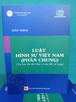 Giáo trình Luật hình sự Việt Nam (Phần chung) - Trường đại học Luật thành phố Hồ Chí Minh
