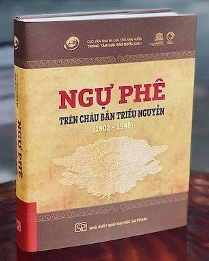 Ngự phê trên Châu bản triều Nguyễn - Trung tâm Lưu trữ quốc gia I biên soạn 