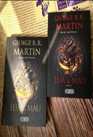 Bộ sách Lửa Và Máu (Bộ 2 Tập) - George R. R. Martin