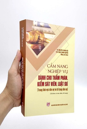 Combo Tư Duy Như Một Luật Sư + Cẩm Nang Nghiệp Vụ Dành Cho Thẩm Phán, Kiếm Sát Viên, Luật Sư (Trong Lĩnh Vực Dân Sự Và Tố Tụng Dân Sự) + Giáo trình tư duy pháp lý + Pháp Lý M&A Căn Bản - Nhiều tác giả