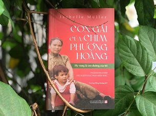 Con Gái Của Chim Phượng Hoàng - Hy Vọng Là Con Đường Của Tôi -  Isabelle Müller