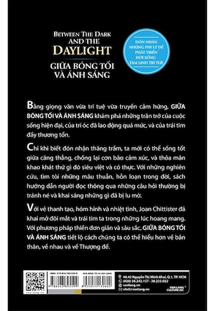 Giữa Bóng Tối Và Ánh Sáng - Joan Chittister