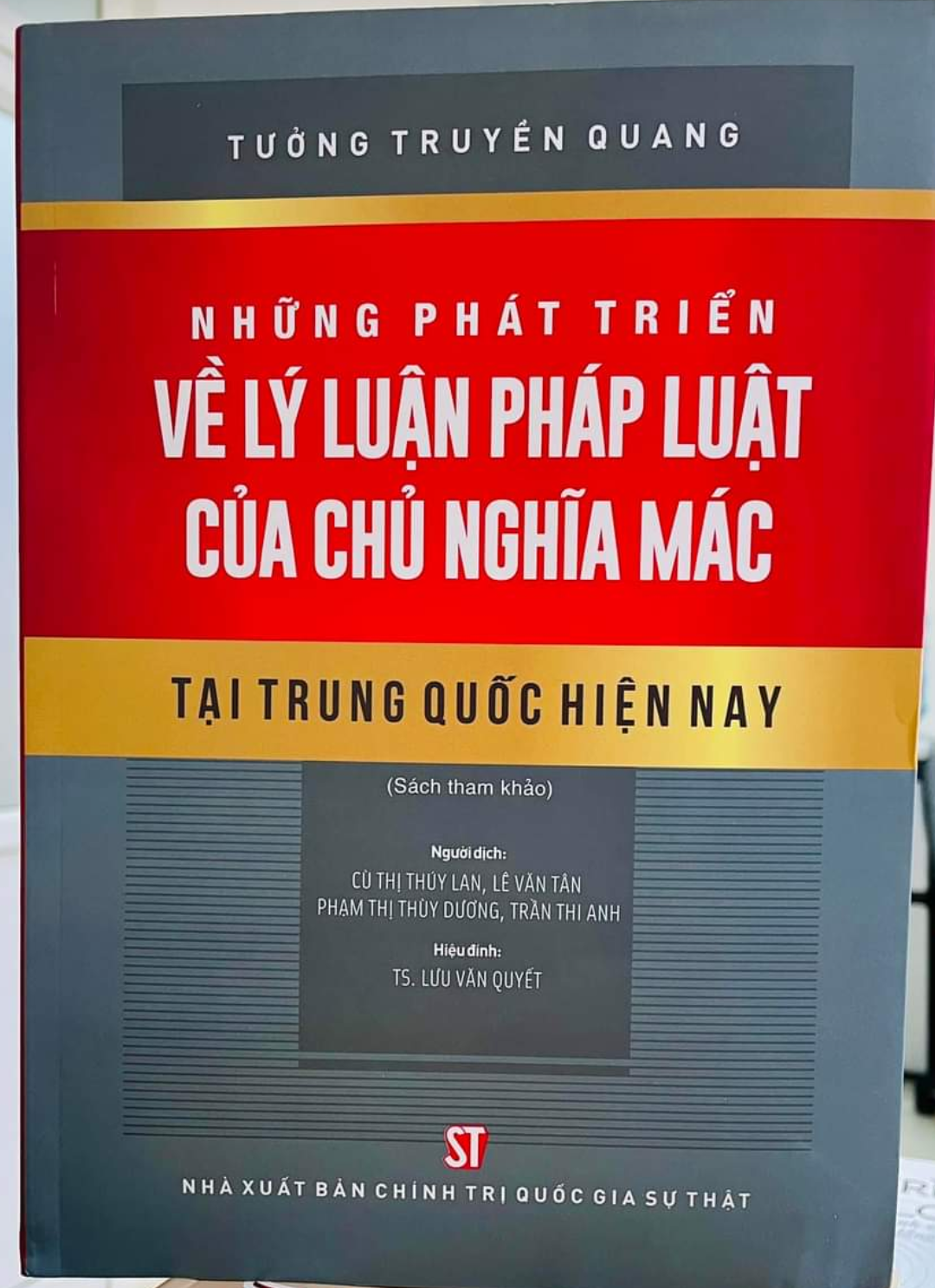 Những Phát Triển Về Lý Luận Pháp Luật Của Chủ Nghĩa Mác Tại trung Quốc Hiện Nay - Tưởng Truyền Quang