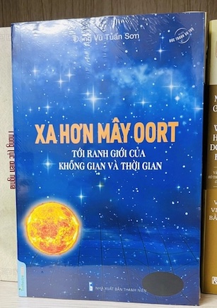 Xa Hơn Mây Oort (trong bộ 5 cuốn bức tranh vũ trụ) - Đặng Vũ Tuấn Sơn