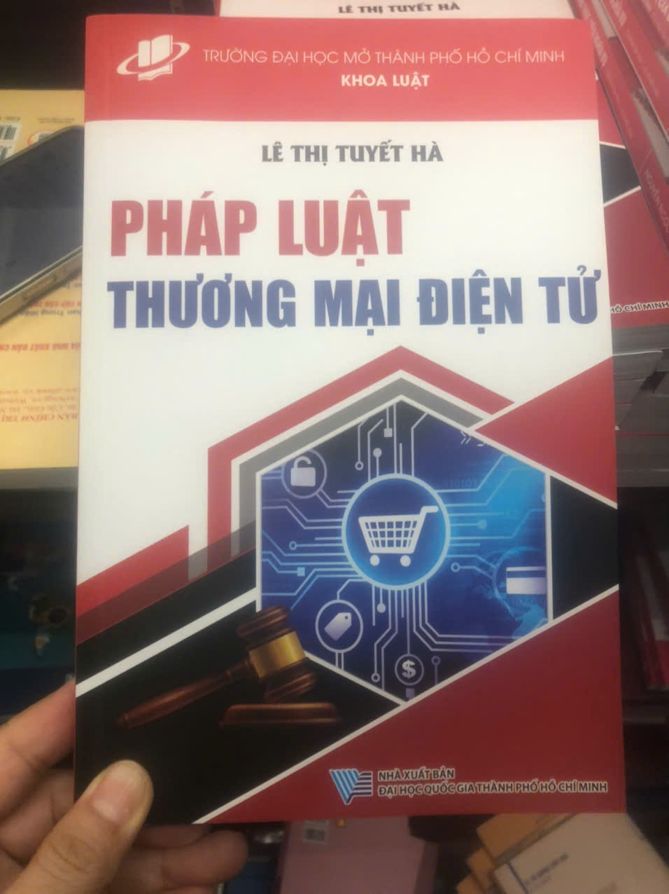 Pháp luật thương mại điện tử - Lê Thị Tuyết Hà
