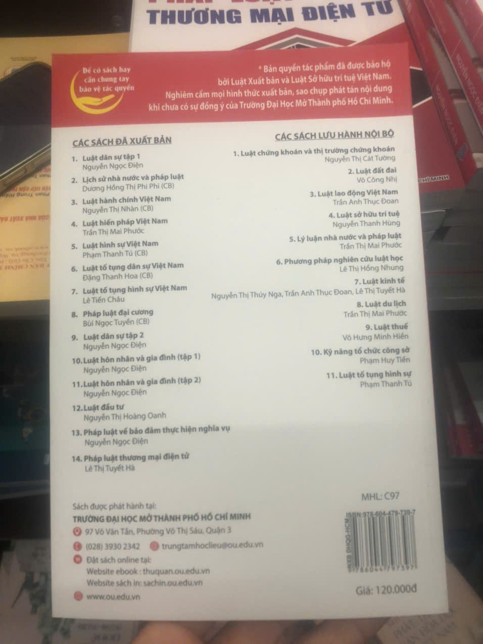 Pháp luật thương mại điện tử - Lê Thị Tuyết Hà