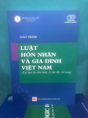 Giáo trình luật hôn nhân và gia đình Việt Nam (Tái Bản) Đại học Luật TP. HCM