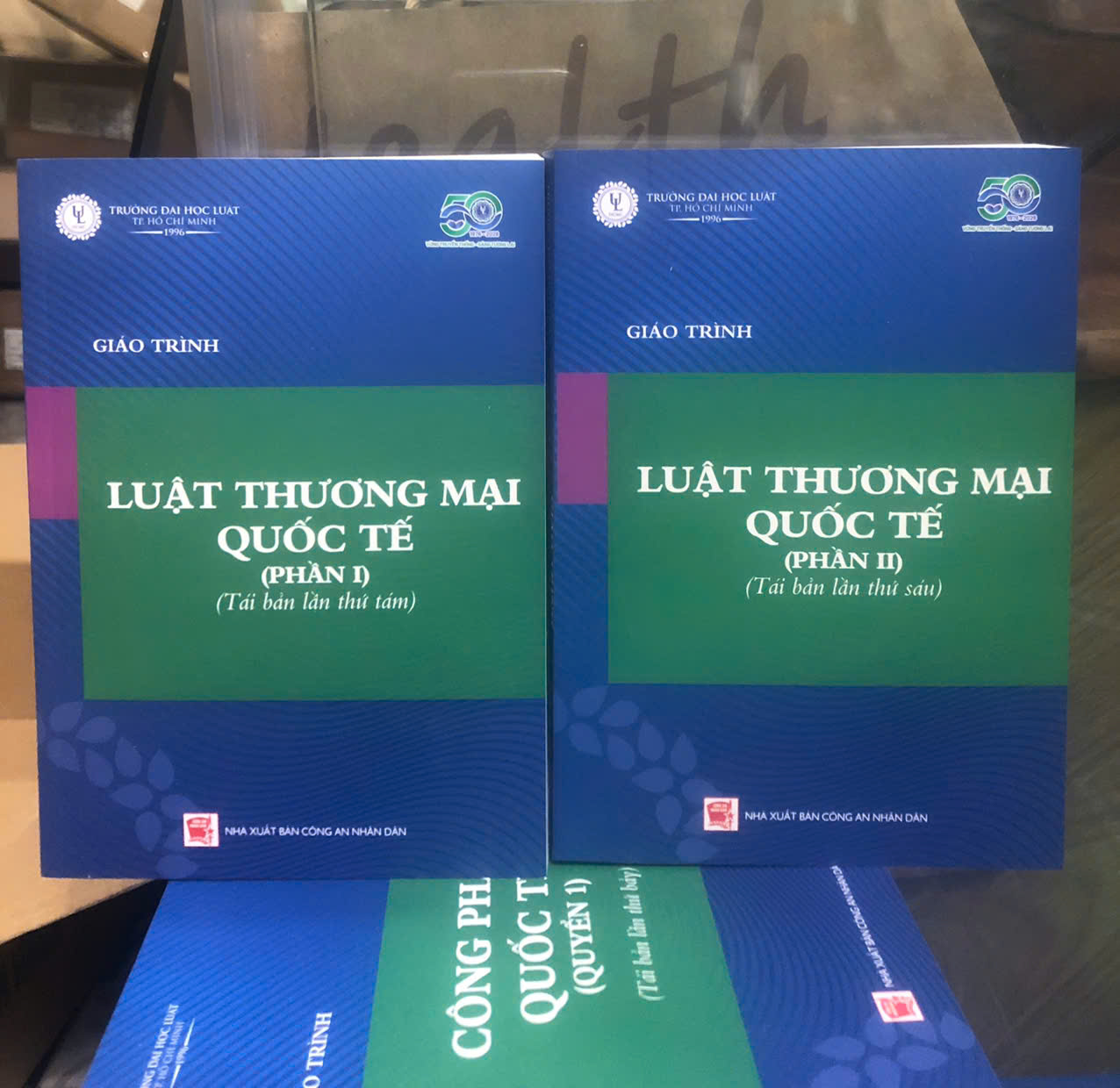 Giáo trình luật thương mại quốc tế (Phần 1, 2) Trường ĐH Luật TP. HCM