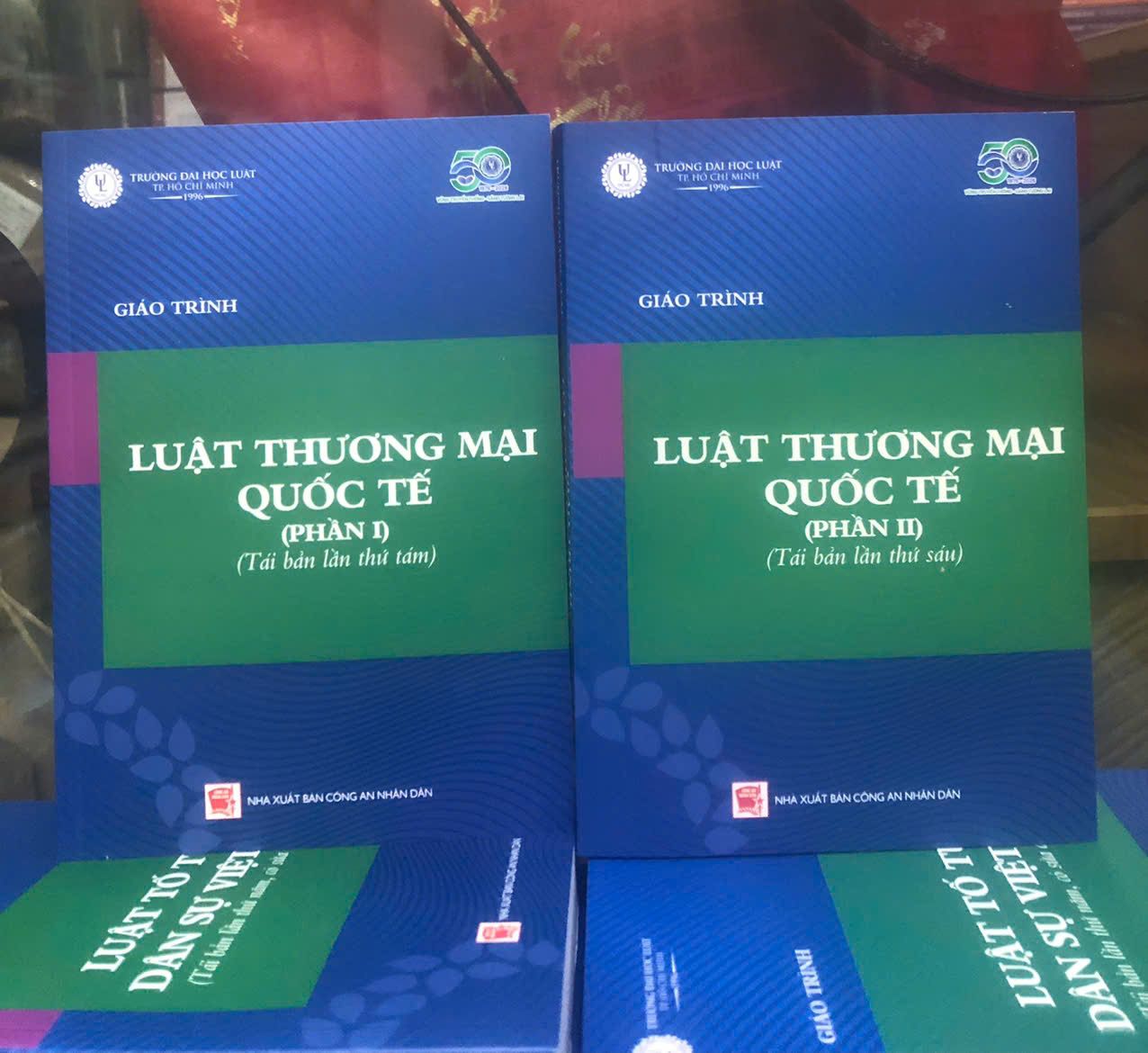 Giáo trình luật thương mại quốc tế (Phần 1, 2) Trường ĐH Luật TP. HCM