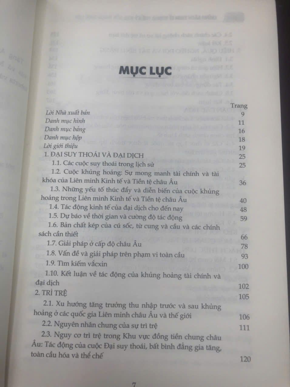 Chính sách kinh tế trong thế kỷ XXI - Bốn thách thức lớn - Nicola Acocella