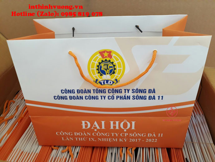 in túi giấy đựng quà