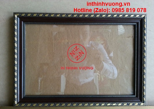 khung giấy khen nâu viền vàng đẹp