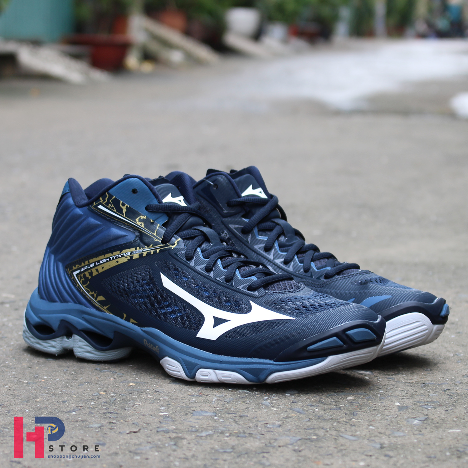 Giày bóng chuyền Mizuno Wave Lightning Z5 Mid - Xanh Đen