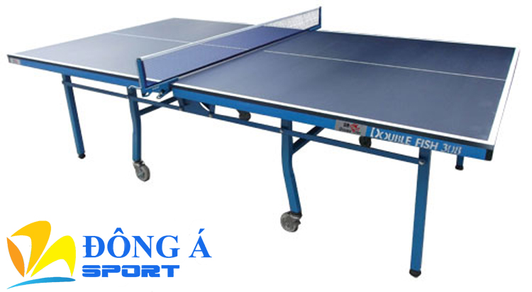 2 mẫu bàn cùng thương hiệu 2 giá tiền có chất lượng tương ứng